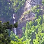 豪华帐篷 Sutjeska Glamping Domes *
