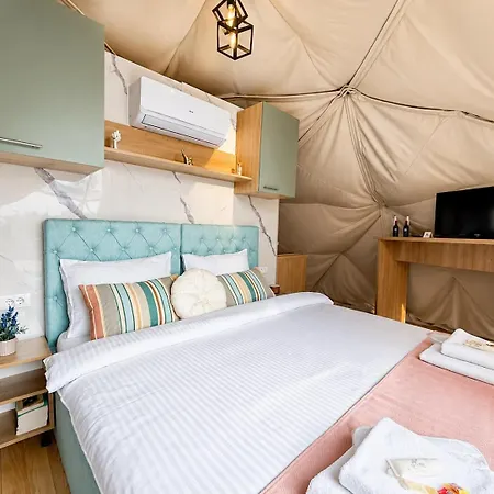 Sutjeska Glamping Domes Tjentiste