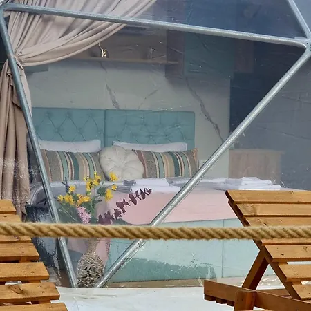 Campo de lujo Sutjeska Glamping Domes *