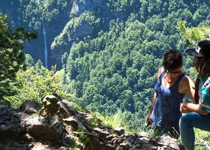 Sutjeska Glamping Domes *